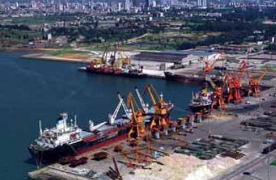 深圳貨代公司以其專業(yè)水平正不斷推動著全球貿易的繁榮發(fā)展