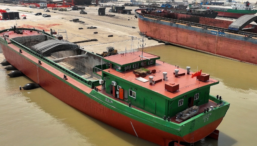 青島貨運(yùn)公司