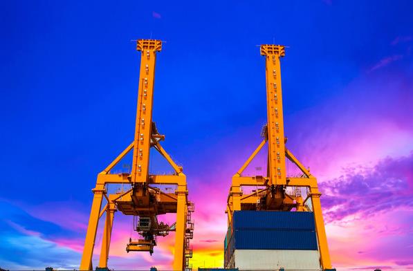 在選擇馬來西亞貨代時，應該考慮哪些方面？