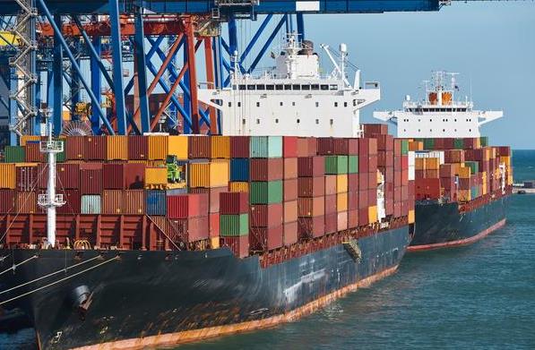 意大利是地中海沿岸非常重要的國家之一，擁有得天獨厚的海運優(yōu)勢