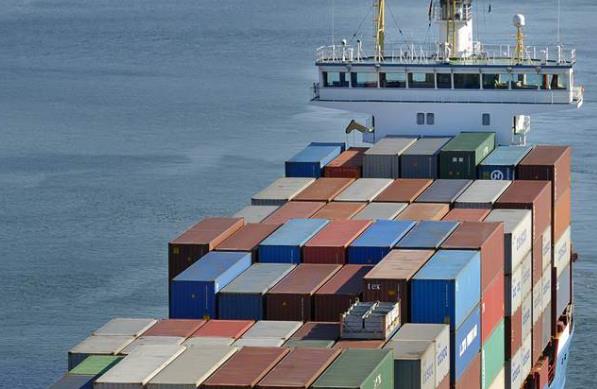 上海國際物流公司正在以其獨特的角度和創新的方式帶領這一變革