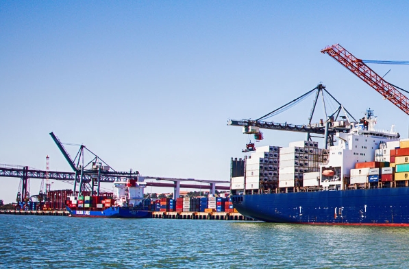 上海貨運代理具有獨特的地理優勢和服務多樣性