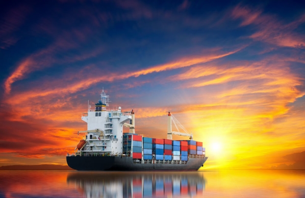 貨代的出現為各類企業實現全球化采購和銷售提供了便利
