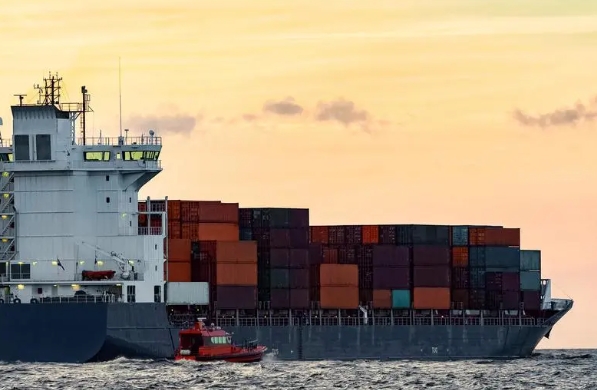 貨運代理不僅是物流鏈條中的關鍵環(huán)節(jié)，更是連接世界貿易的隱形橋梁