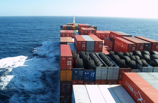 上海到巴基斯坦專線以其快捷高效的特性，成為眾多企業選擇的首選