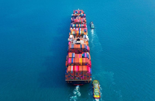 上海國際貨代在促進(jìn)國際貿(mào)易、推動(dòng)經(jīng)濟(jì)發(fā)展方面發(fā)揮著重要作用