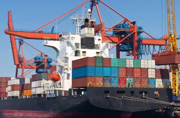 國際貨代是國際貿(mào)易重要的一部分，為全球貿(mào)易發(fā)展搭建了堅實的橋梁