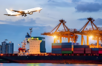 國(guó)際貨代通過(guò)提供專業(yè)化的服務(wù)，幫助貨主節(jié)省時(shí)間和精力，確保貨物的安全運(yùn)輸